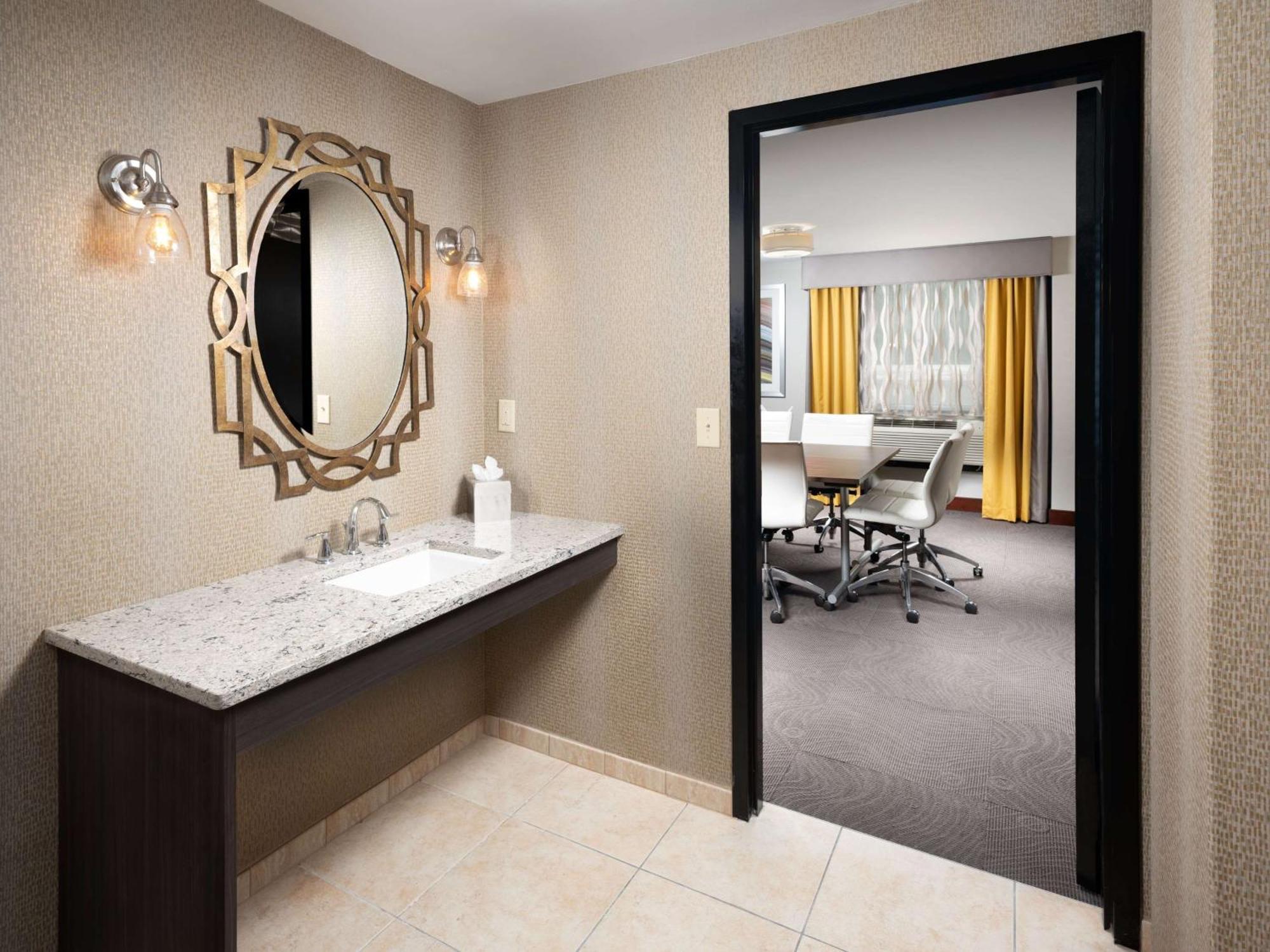 Doubletree By Hilton Hotel Chattanooga Downtown Zewnętrze zdjęcie